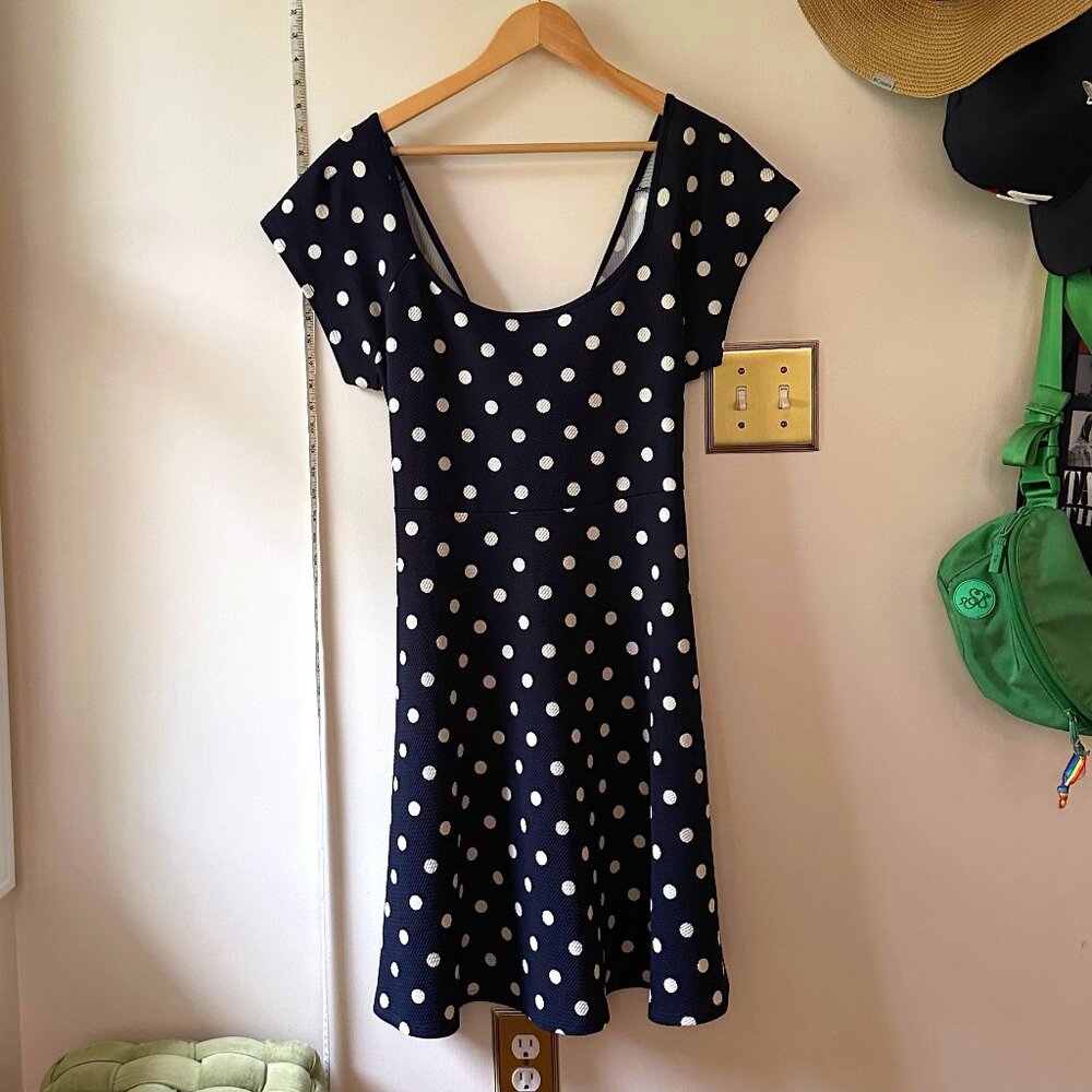 Gilli polka dot cross back dress, 1X, navy